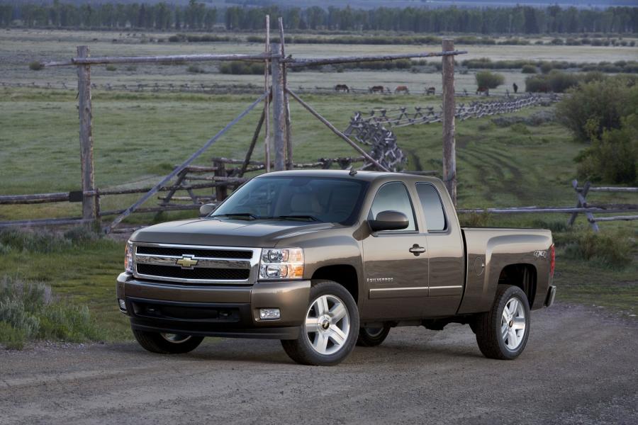  Chevrolet Silverado Extended Cab 2007 года  (фото 48 из 51)
